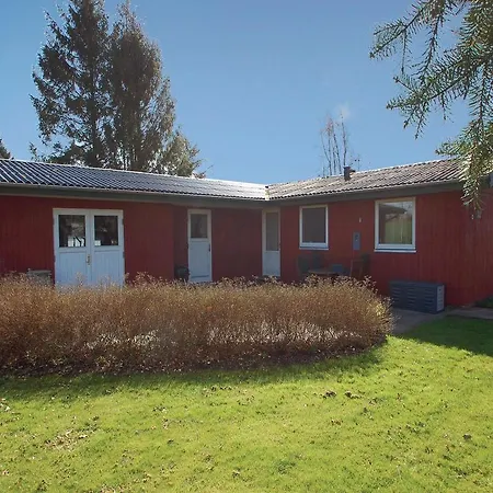 Two-bedroom Holiday With A Fireplace 09 Semesterbostad *